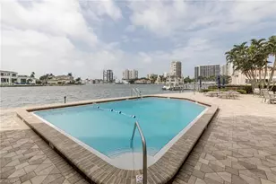 250 Park Shore Dr, Naples, FL 34103 - Photo 24