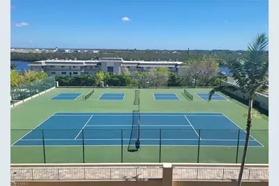 410 Bayfront Pl #2204, Naples, FL 34102 - Photo 24
