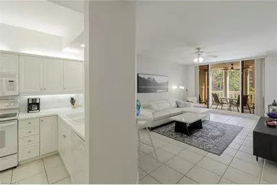 410 Bayfront Pl #2204, Naples, FL 34102 - Photo 4