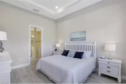 7253 Wilton Dr, Naples, FL 34109 - Photo 14