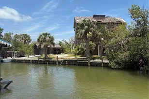 310 Pieces of Eight, Captiva, FL 33924 - Photo 8