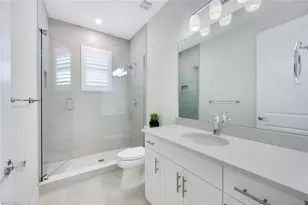 303 Indies Dr W, Naples, FL 34114 - Photo 14