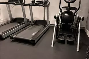 6080 Collins Ave, Miami Beach, FL 33140 - Photo 10