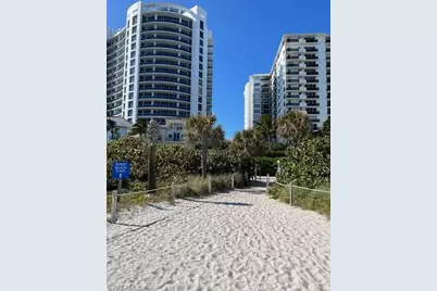 6080 Collins Ave #308, Miami Beach, FL 33140 - Photo 2