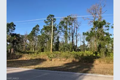 458 Columbus Blvd S, Lehigh Acres, FL 33974 - Photo 2