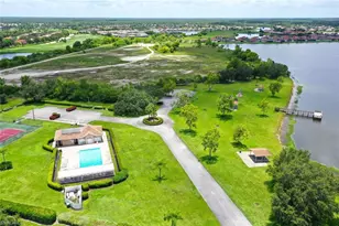 725 Grove Dr, Naples, FL 34120 - Photo 30