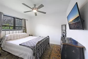 725 Grove Dr, Naples, FL 34120 - Photo 16