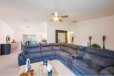 725 Grove Dr, Naples, FL 34120 - Photo 4