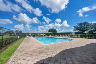 725 Grove Dr, Naples, FL 34120 - Photo 32