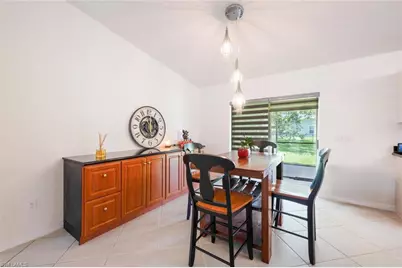 725 Grove Dr, Naples, FL 34120 - Photo 6