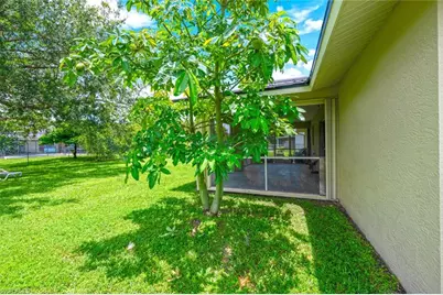 725 Grove Dr, Naples, FL 34120 - Photo 28