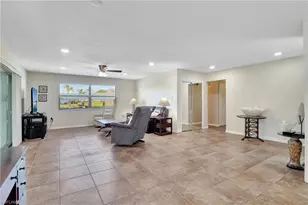 250 Bangsberg Rd SE, Port Charlotte, FL 33952 - Photo 6