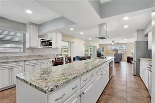 250 Bangsberg Rd SE, Port Charlotte, FL 33952 - Photo 8