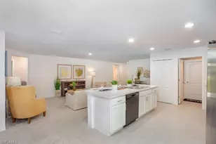 407 SW 19th Ave, Cape Coral, FL 33991 - Photo 8