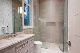 661 Galleon Dr, Naples, FL 34102 - Photo 20