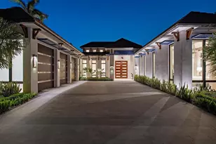 661 Galleon Dr, Naples, FL 34102 - Photo 2