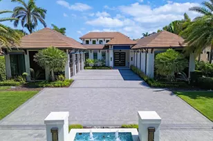 661 Galleon Dr, Naples, FL 34102 - Photo 32