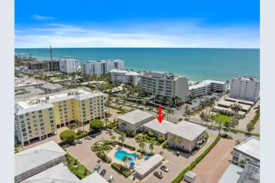 1910 Gulf Shore Blvd N #204, Naples, FL 34102 - Photo 30