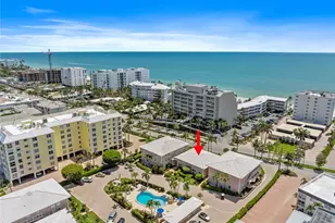 1910 Gulf Shore Blvd N, Naples, FL 34102 - Photo 30