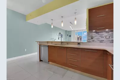 3000 Oasis Grand Blvd #1705, Fort Myers, FL 33916 - Photo 8