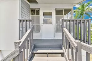 1106 Harbor Dr, North Fort Myers, FL 33917 - Photo 4