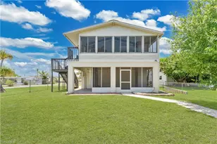 1106 Harbor Dr, North Fort Myers, FL 33917 - Photo 2