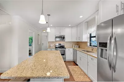 131 SW 47th Ter #201, Cape Coral, FL 33914 - Photo 14