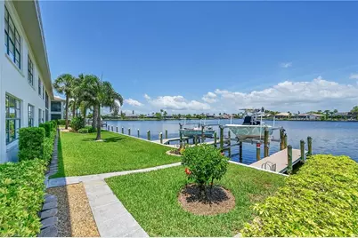 131 SW 47th Ter #201, Cape Coral, FL 33914 - Photo 32