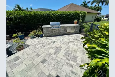 410 SE 26th Ter, Cape Coral, FL 33904 - Photo 38