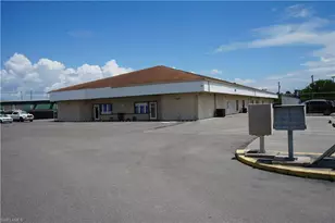 1242 Market Cir, Port Charlotte, FL 33953 - Photo 1