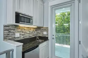 242 2nd Ave S, Naples, FL 34102 - Photo 20