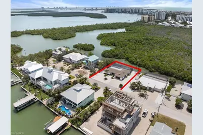 52 Fairview Blvd, Fort Myers Beach, FL 33931 - Photo 2