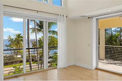 1581 San Carlos Bay Dr, Sanibel, FL 33957 - Photo 16