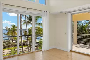 1581 San Carlos Bay Dr, Sanibel, FL 33957 - Photo 16