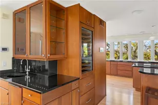1581 San Carlos Bay Dr, Sanibel, FL 33957 - Photo 8