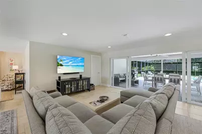 725 Old Trail Dr, Naples, FL 34103 - Photo 6