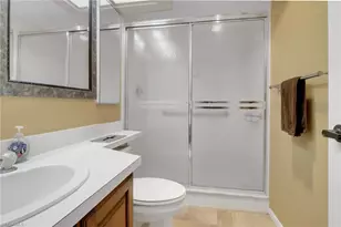 4604 Flagship Dr, Fort Myers, FL 33919 - Photo 20