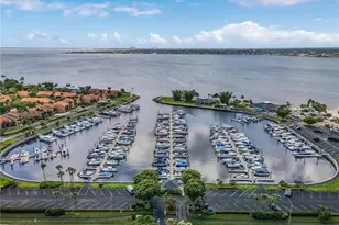 4604 Flagship Dr, Fort Myers, FL 33919 - Photo 36