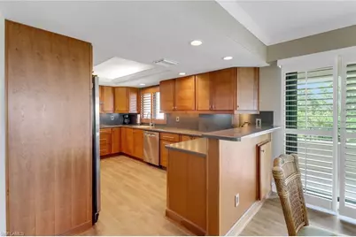 5260 S Landings Dr #501, Fort Myers, FL 33919 - Photo 8