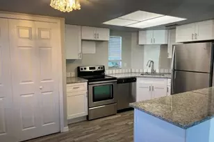 5019 SW 16th Pl, Cape Coral, FL 33914 - Photo 2