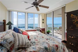 6849 Grenadier Blvd, Naples, FL 34108 - Photo 18