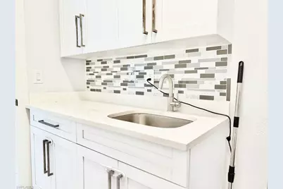 1719 NW 15th St, Cape Coral, FL 33993 - Photo 14