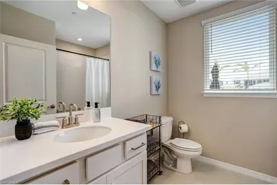 11790 Venetian Lagoon Dr #104, Fort Myers, FL 33913 - Photo 30