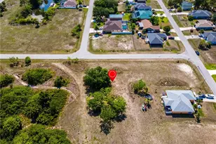 2723 NE 22nd Pl, Cape Coral, FL 33909 - Photo 6