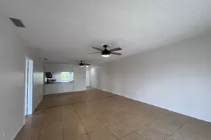 1615 SE 46th Ln, Cape Coral, FL 33904 - Photo 8