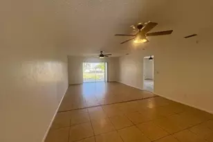 1615 SE 46th Ln, Cape Coral, FL 33904 - Photo 6