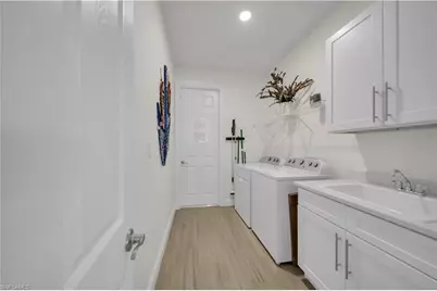 2518 SW 17th Ave, Cape Coral, FL 33914 - Photo 30