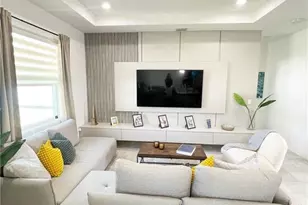 8016 Oakleaf Cir, Labelle, FL 33935 - Photo 12