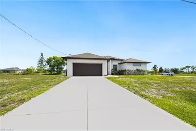 418 NE 31st Ter, Cape Coral, FL 33909 - Photo 2