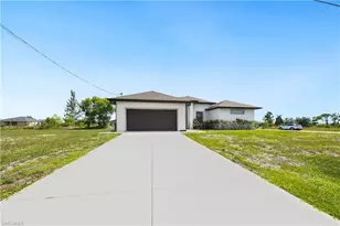 418 NE 31st Terrace, Cape Coral, FL 33909 - Photo 2